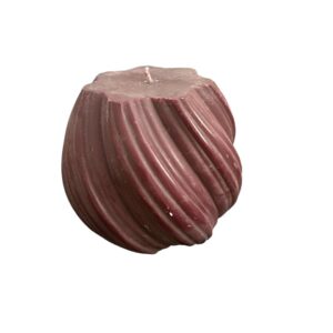 شمعة كبيرة معطرة فاخرة باللون البني