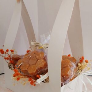 باقة من الصابون الطبيعي خالي من المواد الكيميائية مناسبة للبشرة والجسم