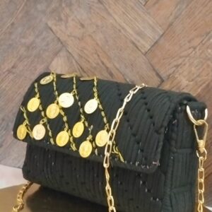 حقيبة نسائية منسوجة يدويا مزودة بسلسلة ذهبية تناسب الحفلات والمناسبات